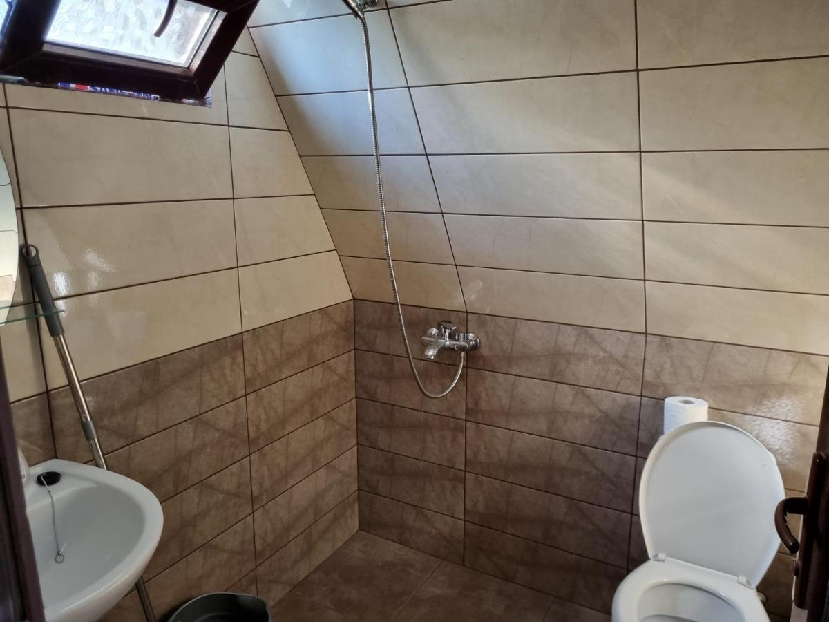 Cottage In Udabno Екстериор снимка