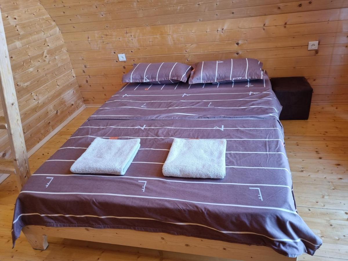 Cottage In Udabno Екстериор снимка